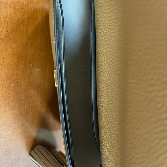 Tory Burch Tan Crossbody Bag with Logo and Silver Hardware - Picture 3 of 6